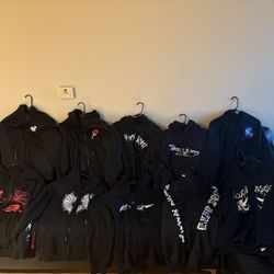 24 Men Hoodies