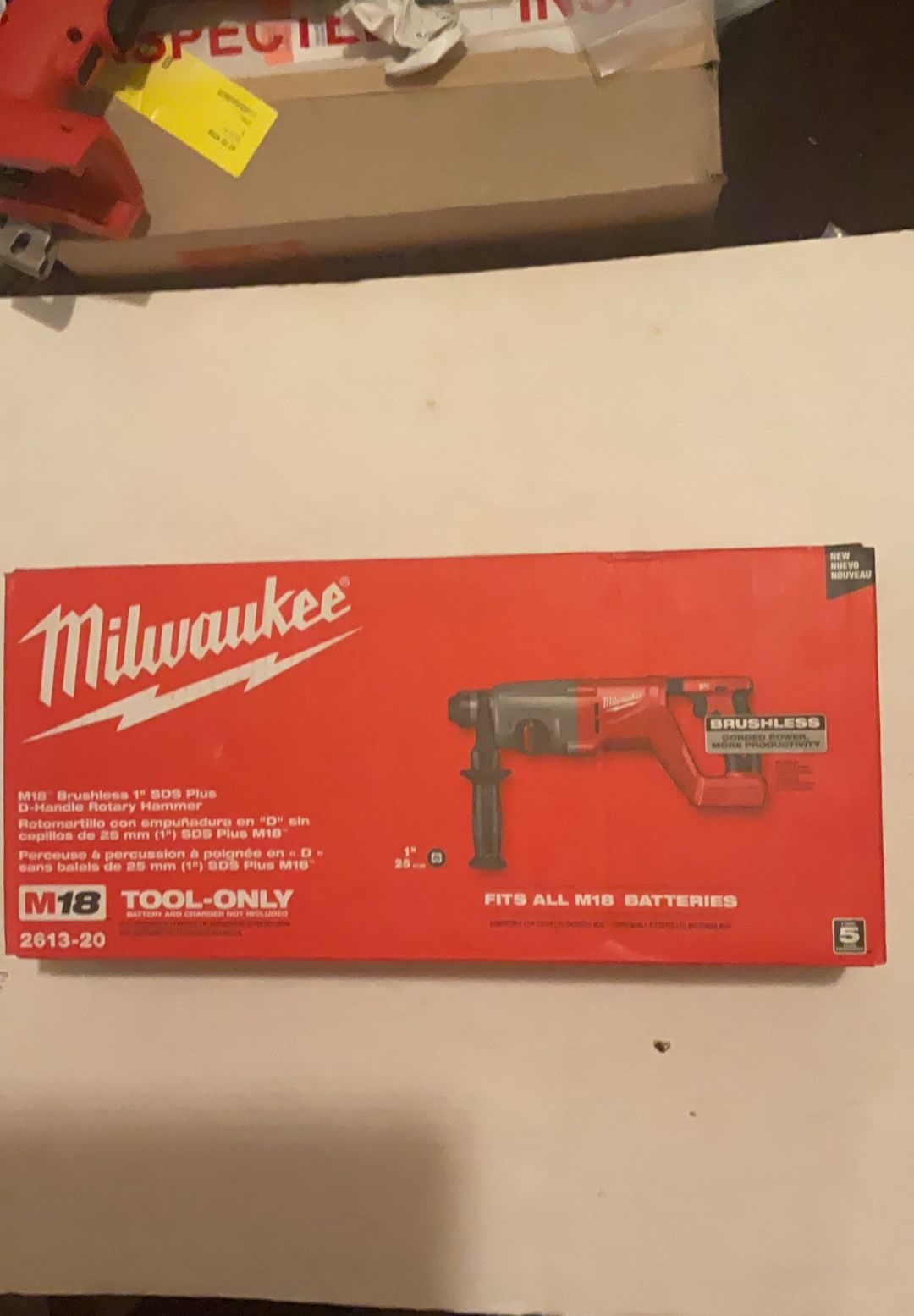 Brand New Milwaukee M18 Brushless 1” SDS Plus D-Handle Rotary Hammer ( Tool Only ). 190 Firm on Price. 190 Firme en Precio.