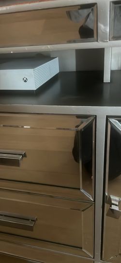 Silver mirror buffet /tv stand