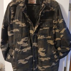 Levis Mens Xxl Camo Jacket Struss 