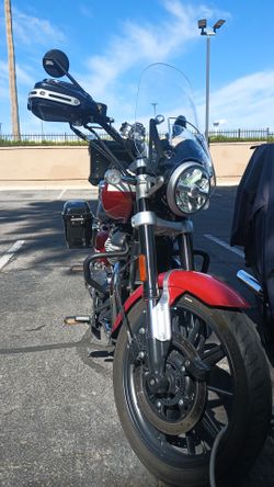 2024 Royal Enfield super meteor 650 Celestial