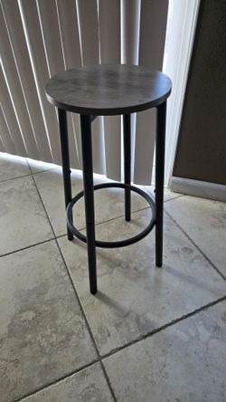 Greige Bar Stools X4