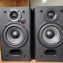 Edifier R1380T Powered Bookshelf Speakers