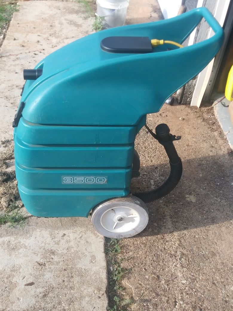 Tennant 3500 wet/dry vacuum