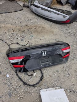 18-22 trunk