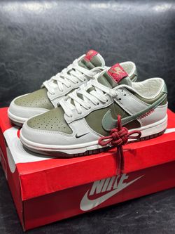 N.ike Dunk Low