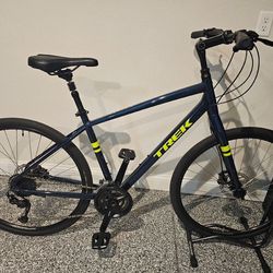 Trek Blue Bike Size L (55-56cm frame) – Used Normal Wear – 700c Wheels