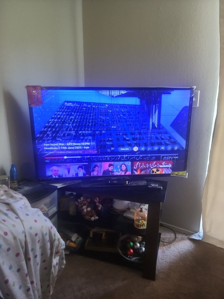 Led With Broken Screen