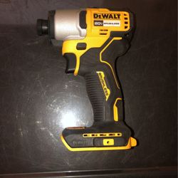 Dewalt Impact DriverDCF840