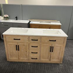 60” Bathroom Vanity In Wood Color