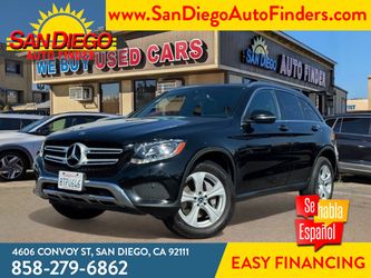 2018 Mercedes-Benz GLC 300, Navi, Panoroof, Loaded, Gorgeous,