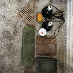 Reptile Accessories Bundle – Lights, Hide, Hammock, Calcium
