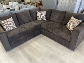 BROWN SECTIONAL