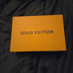 New LV Black Card Wallet