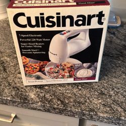 Cuisinart Hand Mixer