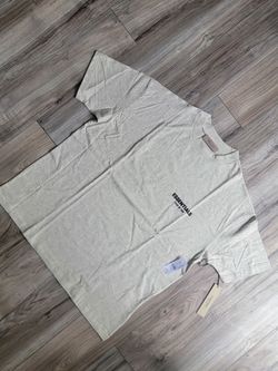Essentials light oat tee shirt L
