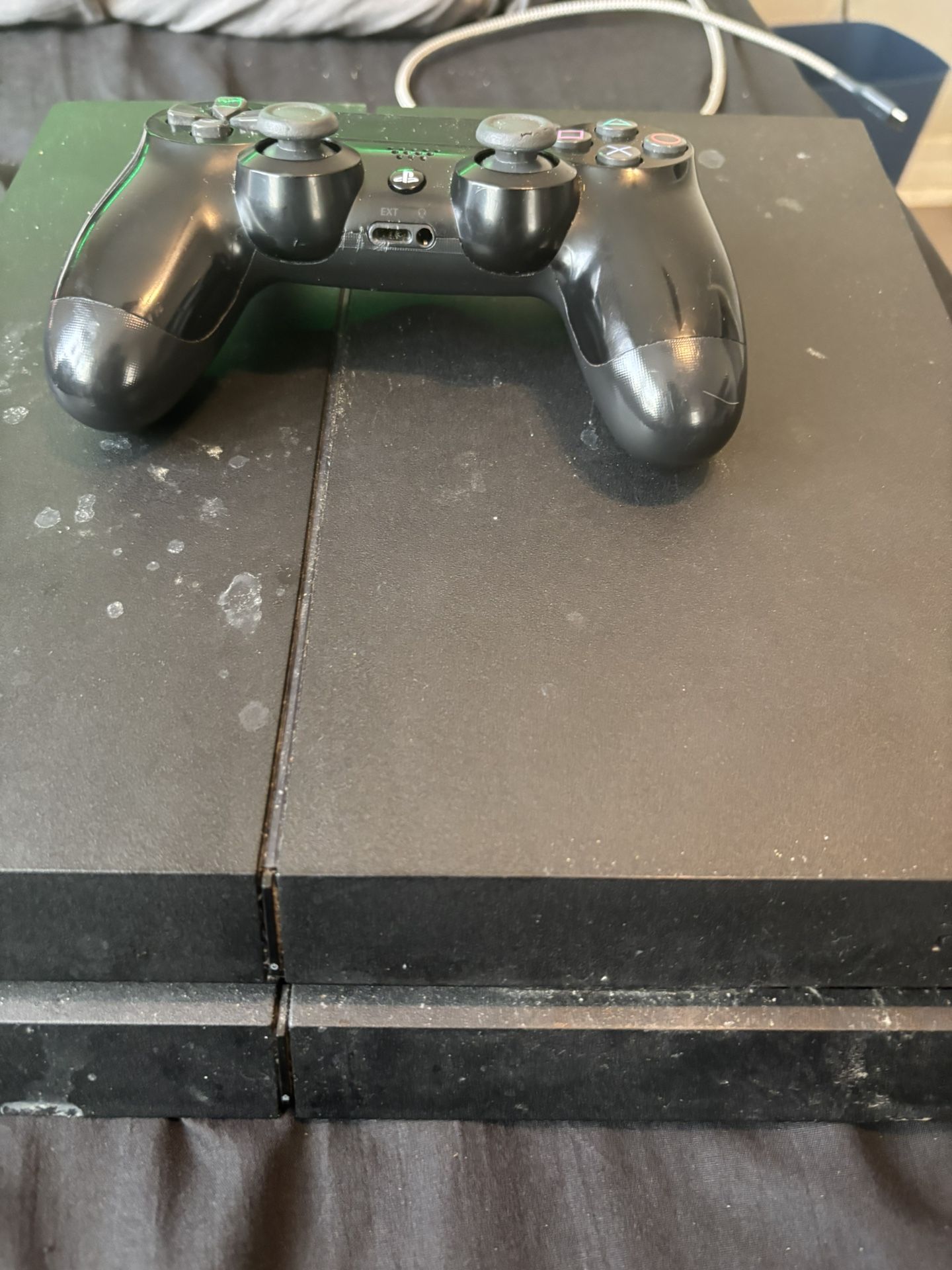 Selling PS4