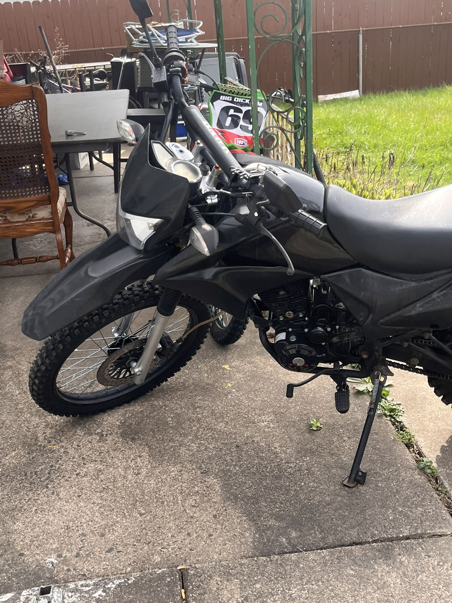 Hawk 250 Cc