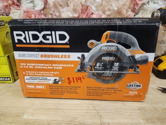 RIDGID
18V Brushless Cordless 6-1/2 in. Circular Saw (Tool Only