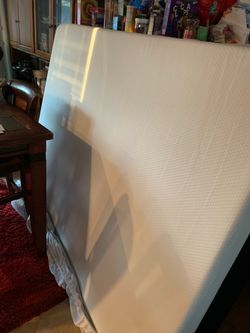 Queen size mattress, barely used 150