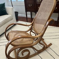 Vintage/Antique Rattan Solid Wood Rocking Chair
