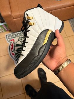 Jordan 12 taxi