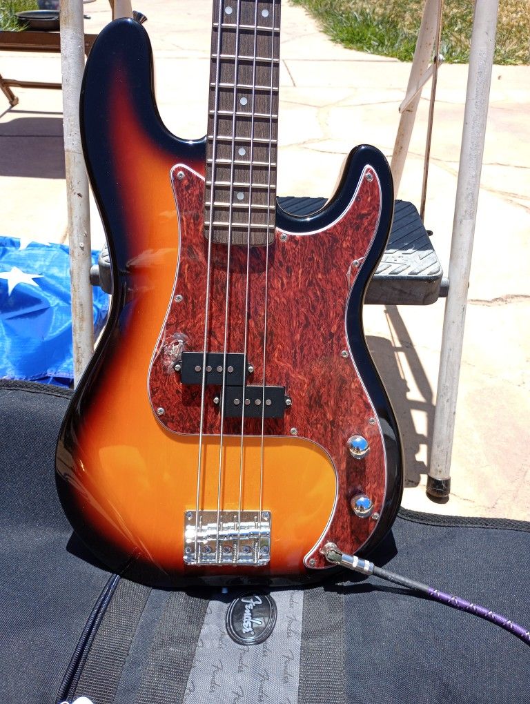 Sawtooth Electric Guitar 