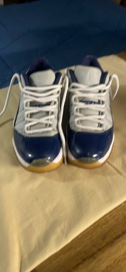 Authentic Nike Air 11 retro low Georgetown mens size 11