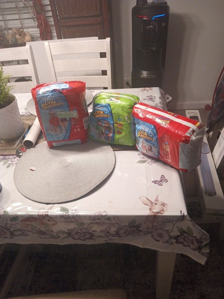 Huggies Little Swimmers New In Opened Packs
