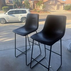 Bar/ Counter Stools/ Chairs 