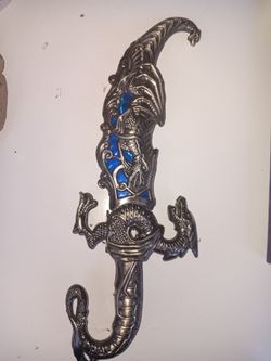 Decorative dragon dull dagger
