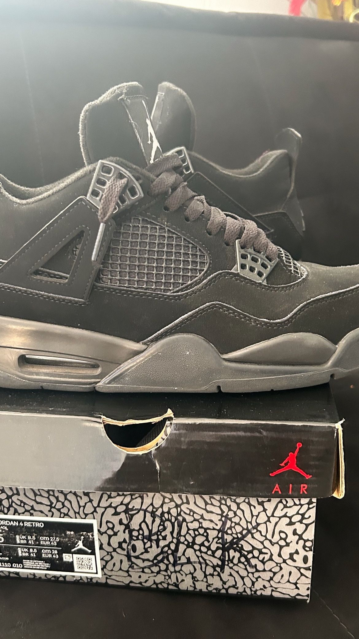 Jordan 4’s (black Cats)