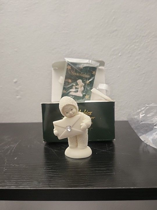 Department 56 Snowbabies "Extra Special Delivery" April Amethyst NIB