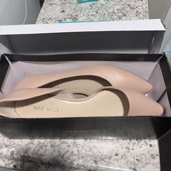 Nine West flats (Beige)