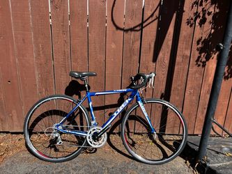 Trek aluminum road bike