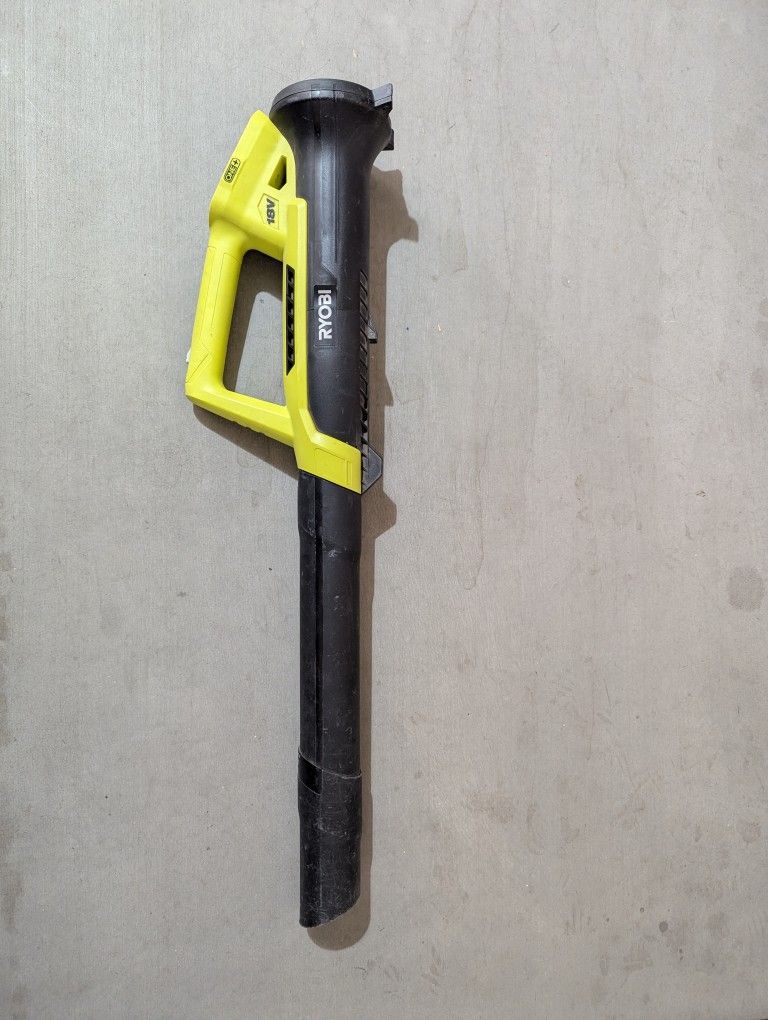 Ryobi P2109 cordless leaf blower