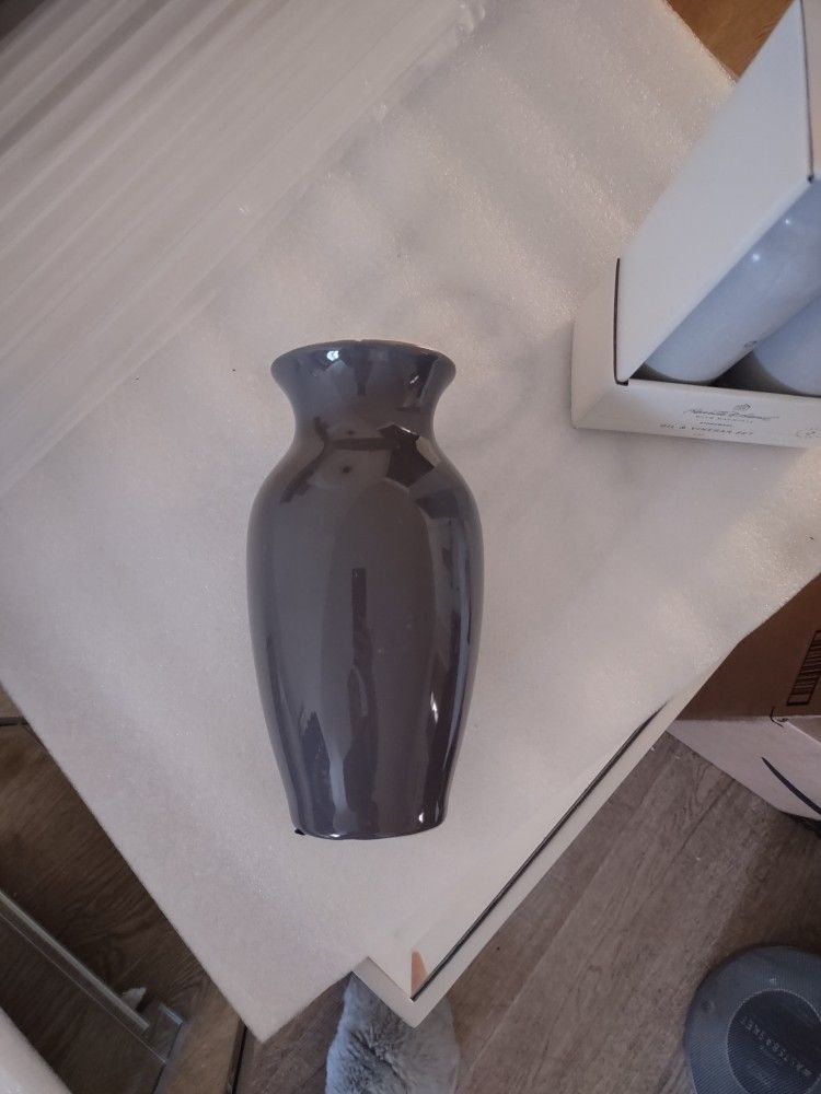 Gray Flower Vase