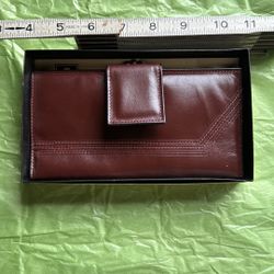 New Rolfs Reddish Brown Cowhide Leather Wallet