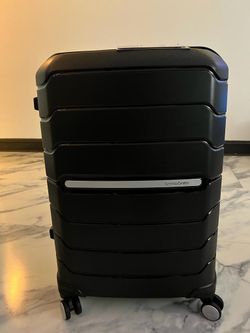 Samsonite Freeform 24 Inch Hard side Spinner Expandable, TSA Lock
