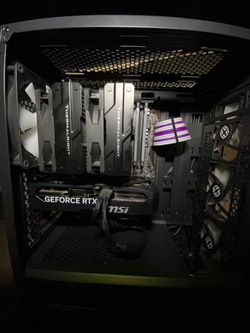 RTX 5070 GAMING PC