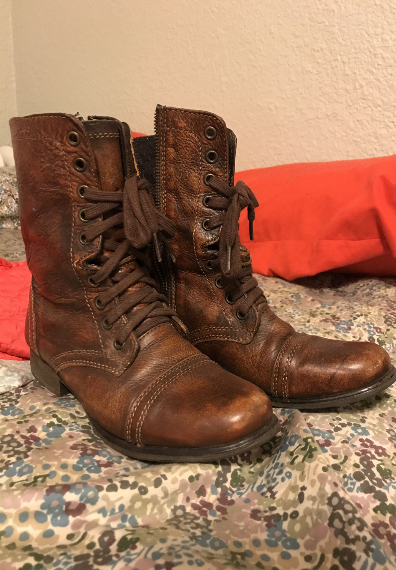 Steve Madden Troopa combat boots, size 7