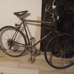 1970s Vinahe Savoy Bile
