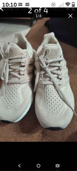 WOMENS 6.5 ULTRA BOOST SNEAKERS ! We Hv Alot More Shoes On Our Page!