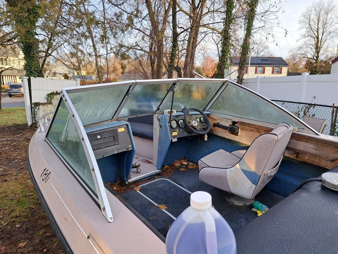 Boat Windshield for Sale in Willingboro, NJ OfferUp