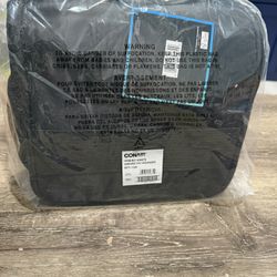 New Conair Compact Case 