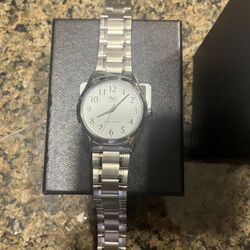 New Men’s Quartz Watch Great Deal Waterproof 💦