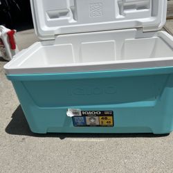 40qt IGLOO LAGUNA cooler Aquamarine