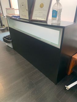 Receptionist desk