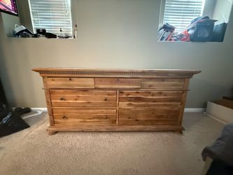 Restoration Hardware Dresser $ 2 Nightstands