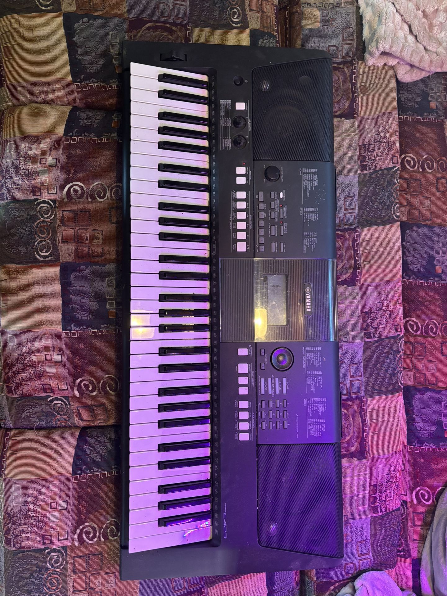 Keyboard- Yamaha